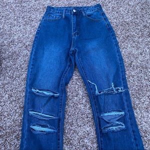 🌞Shein straight leg medium wash ripped jeans